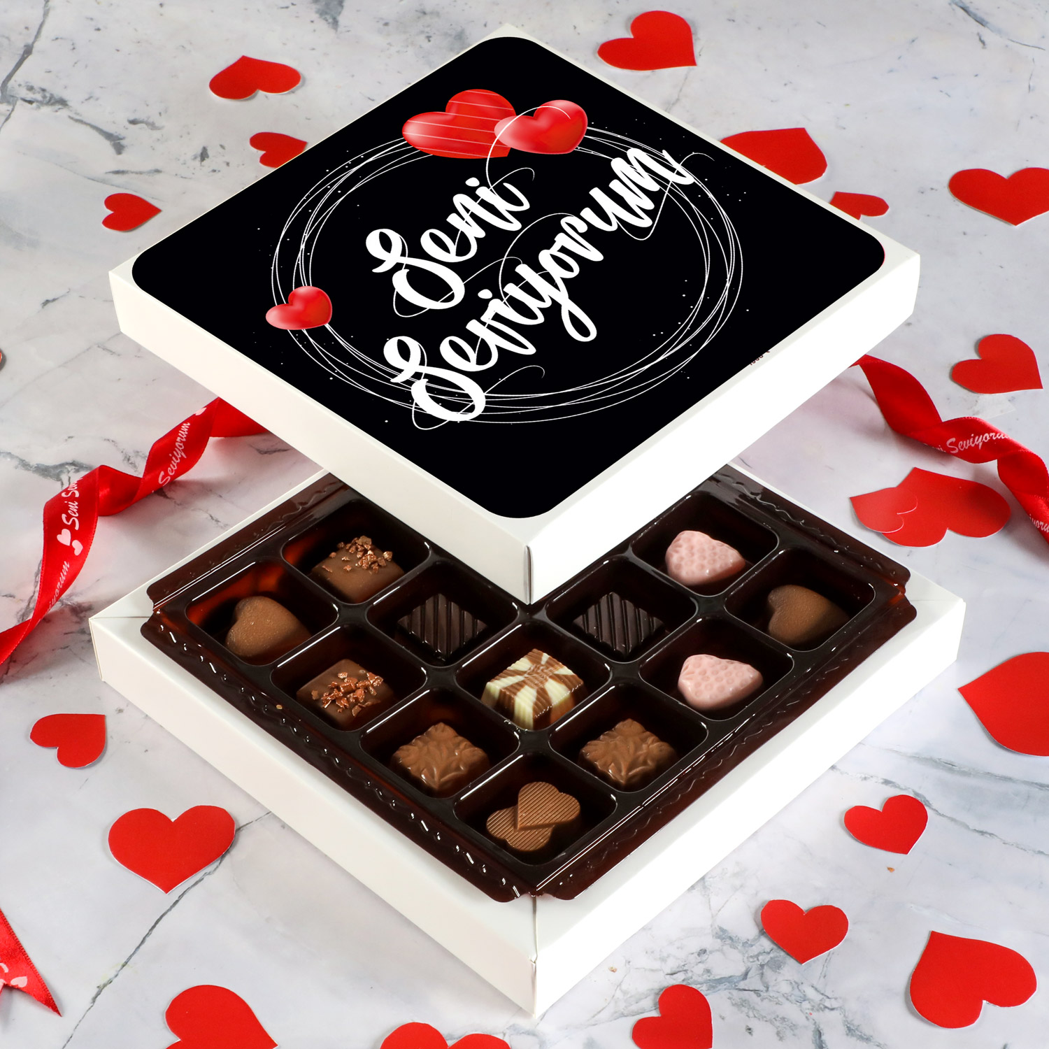 Fotoğraflı Sevgililer Günü Hediyesi SütlüBitter Roş + Madlen Çikolata